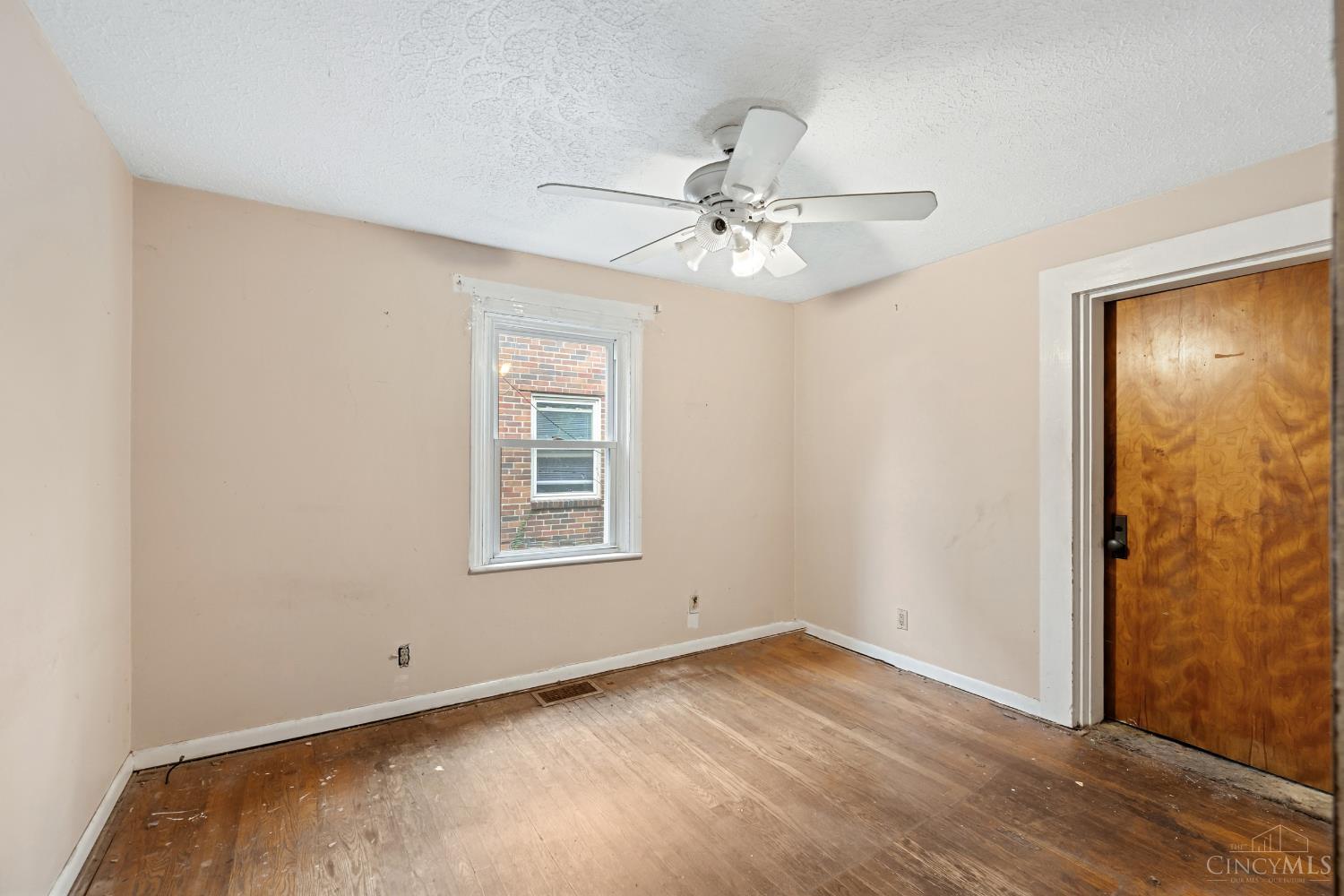 5204 Lillian Drive, Cincinnati, OH, 45237 — photo 14