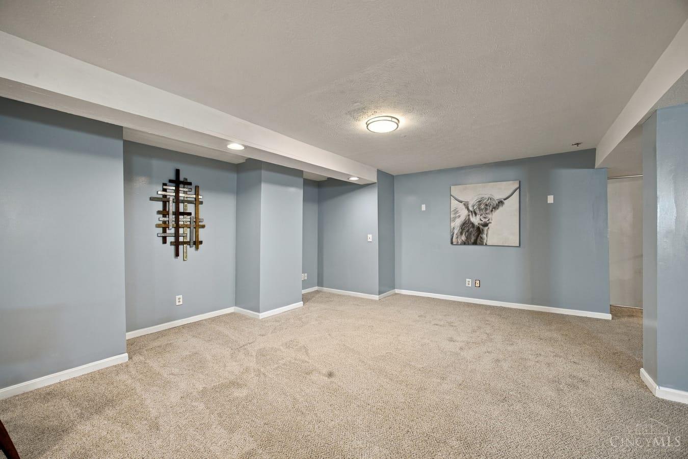 6831 Perinwood Drive, Green Twp, OH, 45248 — photo 40