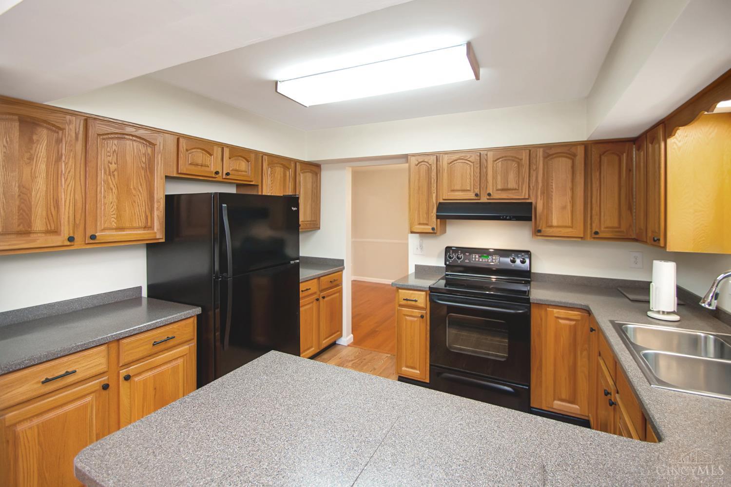 8044 Honeysuckle Lane, West Chester, OH, 45069 — photo 10
