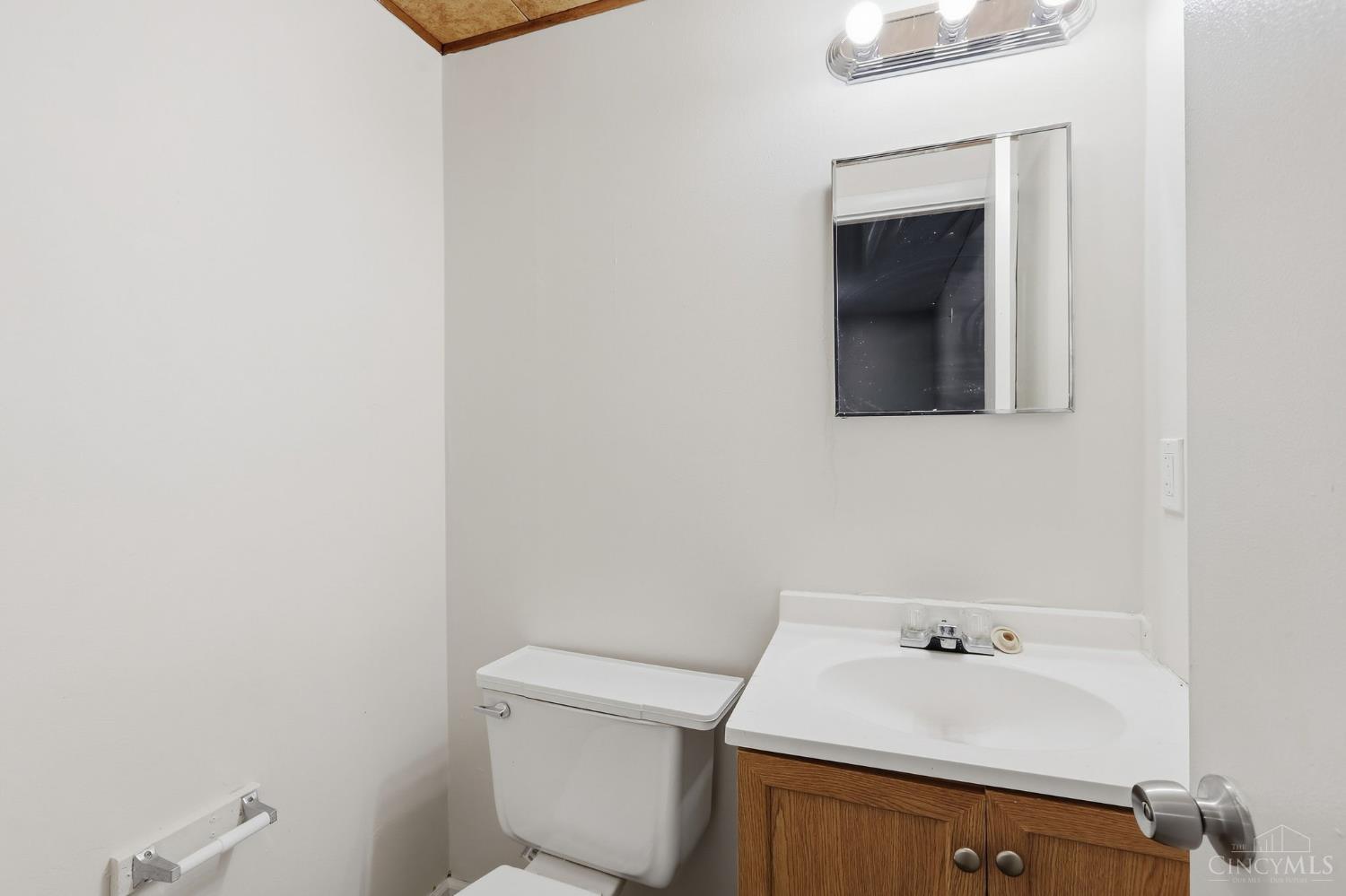 11657 Pippin Road, Colerain Twp, OH, 45231 — photo 9