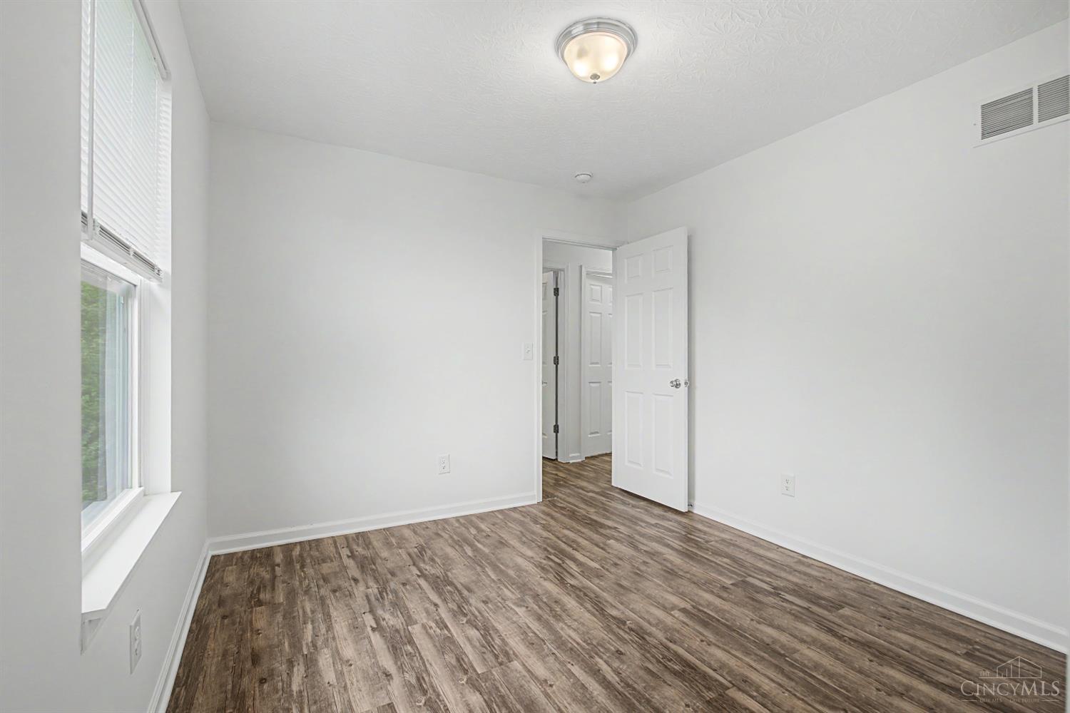 215 Wexford Drive, Monroe, OH, 45050 — photo 13