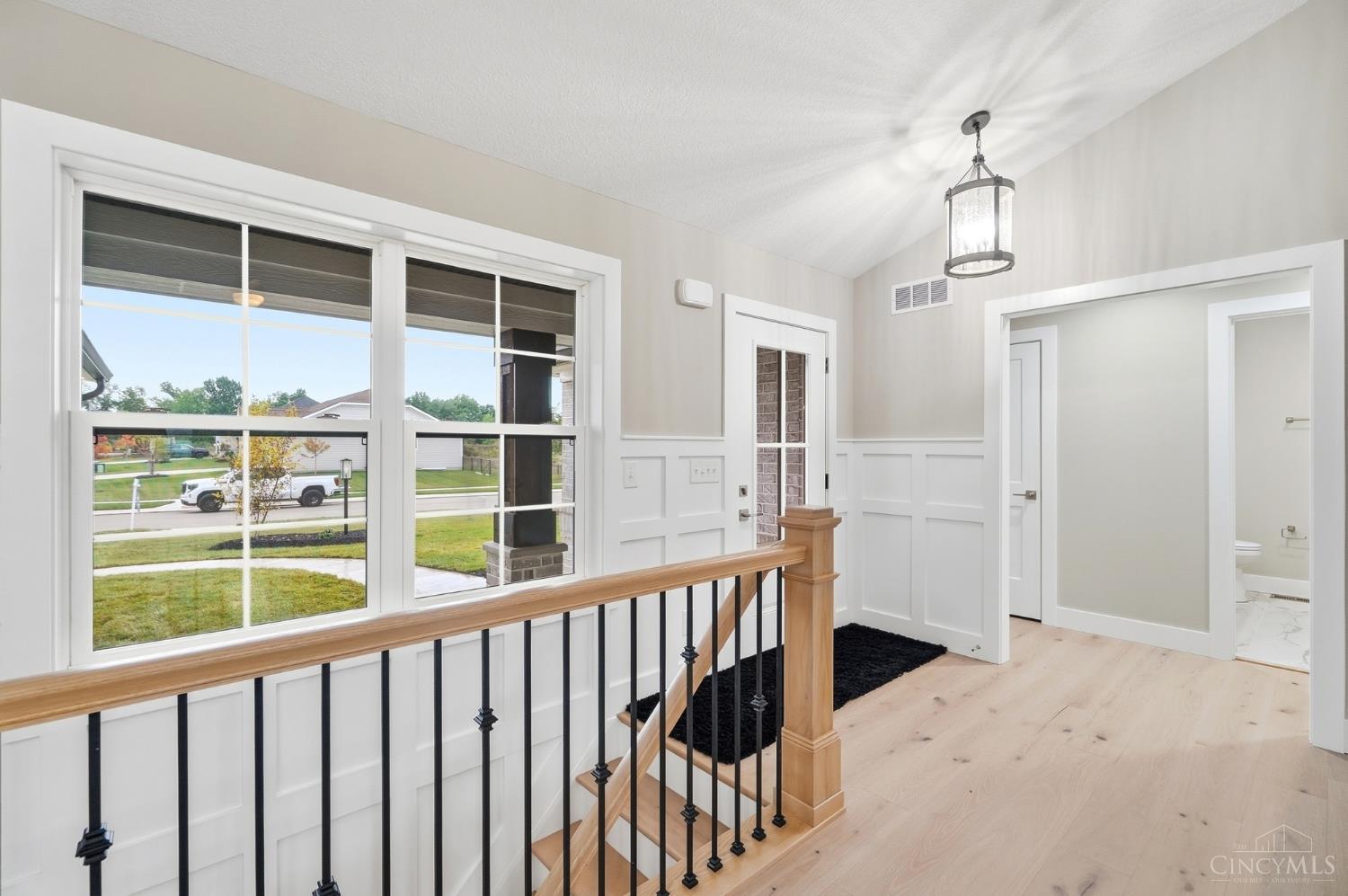 115 Cedar Creek Circle, Springboro, OH, 45066 — photo 5