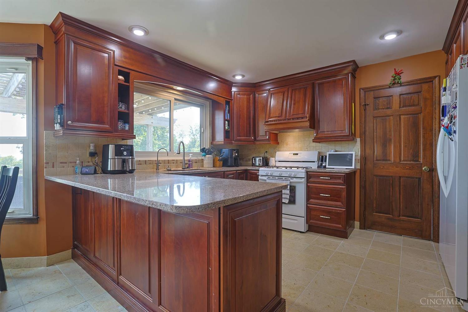 2113 Beech Cove, Ohio Twp, OH, 45157 — photo 21