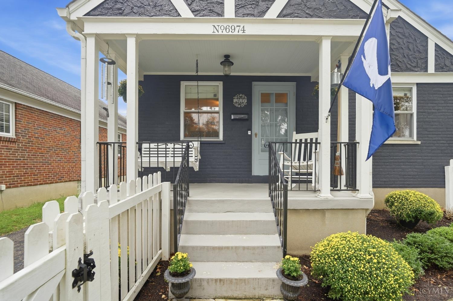 6974 Cambridge Avenue, Mariemont, OH, 45227 — photo 6