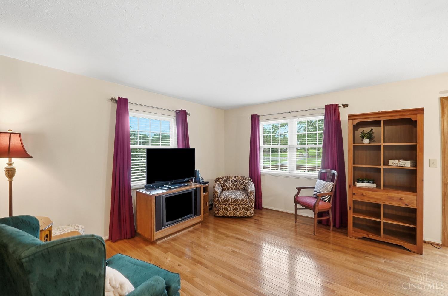 301 Heather View, Batavia Twp, OH, 45103 — photo 7