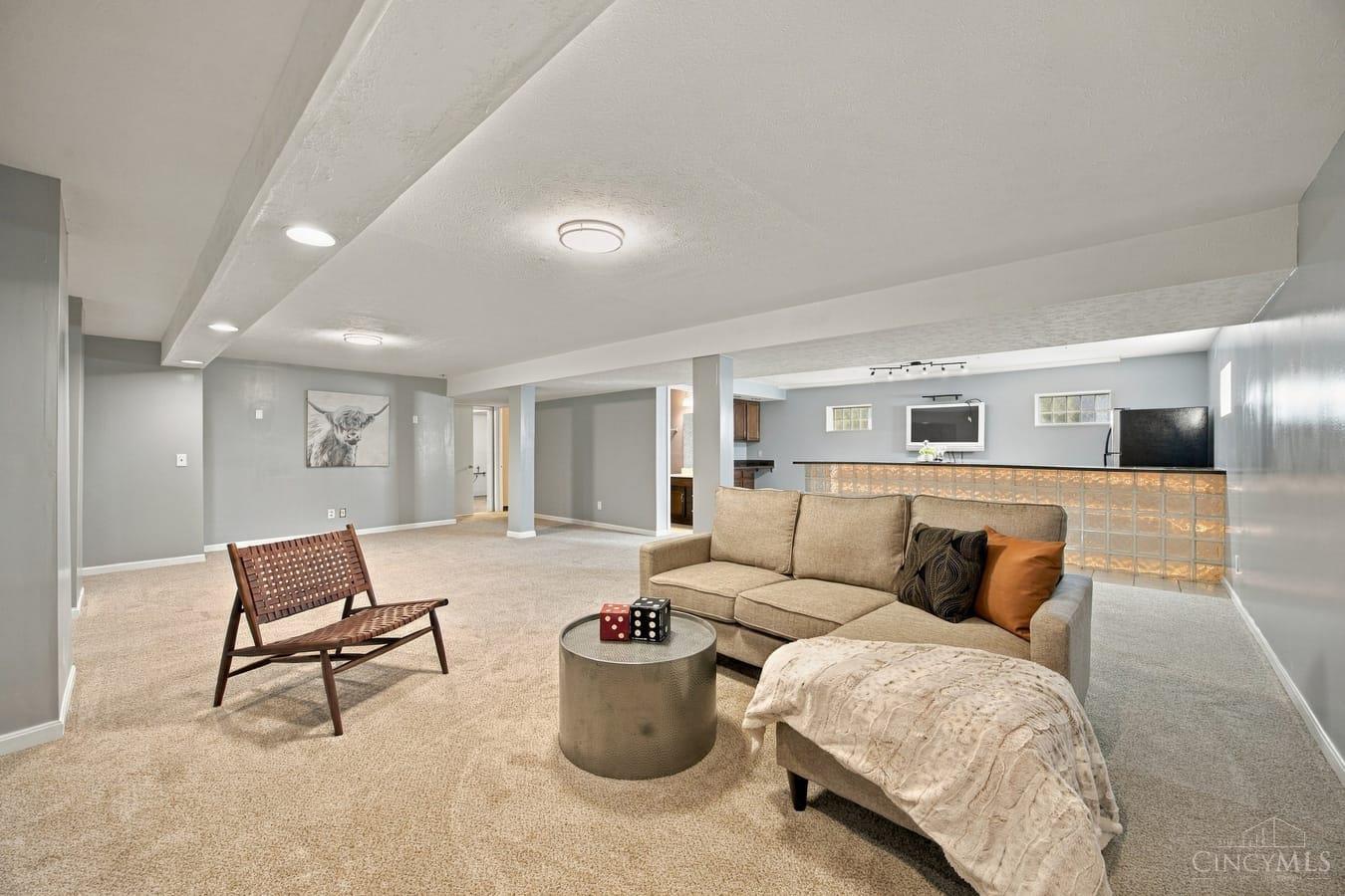 6831 Perinwood Drive, Green Twp, OH, 45248 — photo 36