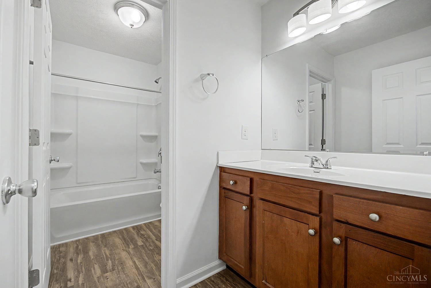 215 Wexford Drive, Monroe, OH, 45050 — photo 17
