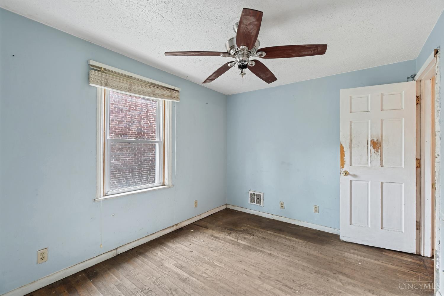 5204 Lillian Drive, Cincinnati, OH, 45237 — photo 10