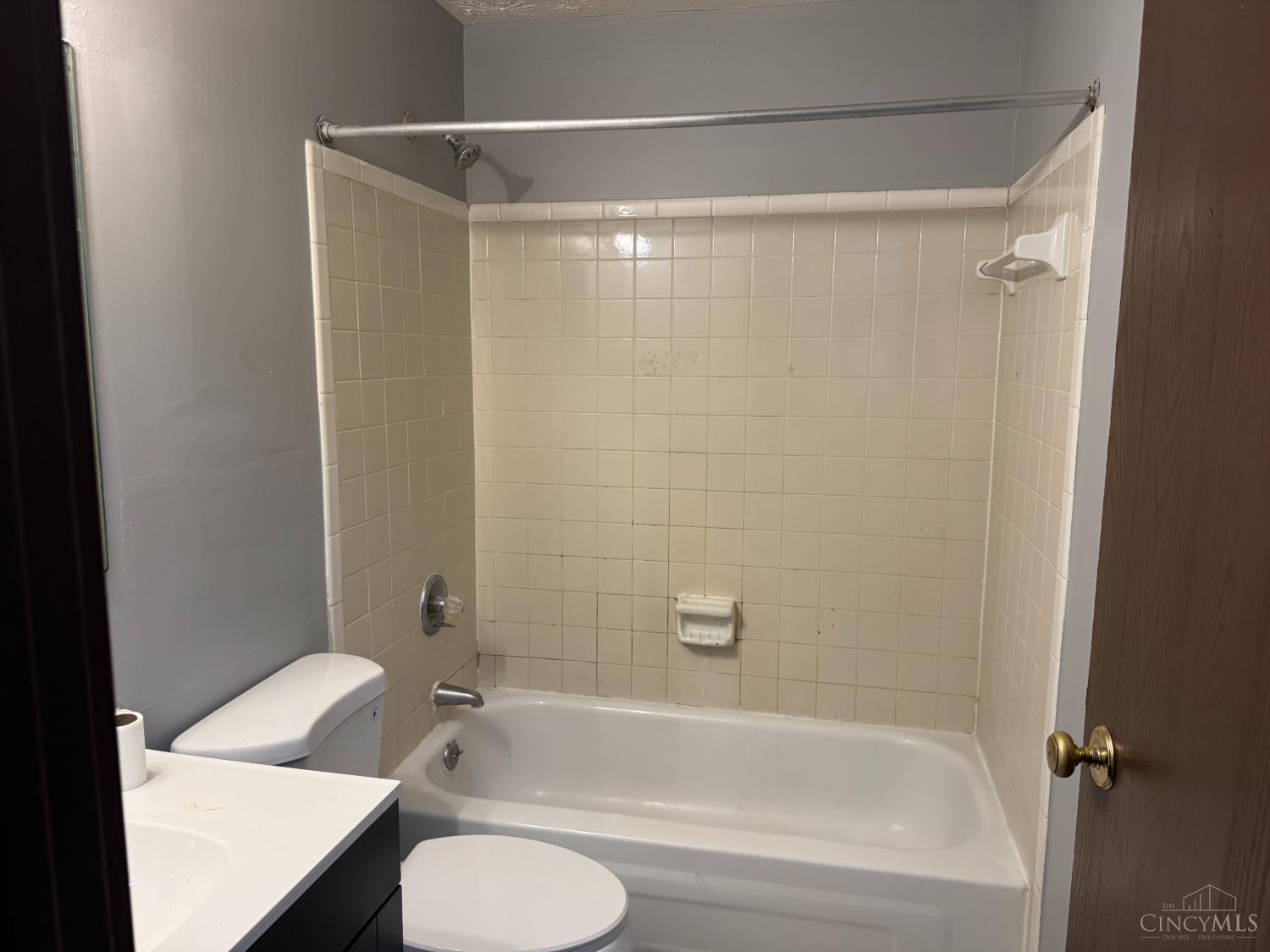 2431 Mustang Drive #15, Cincinnati, OH, 45211 — photo 10