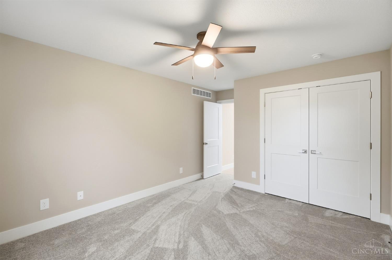 115 Cedar Creek Circle, Springboro, OH, 45066 — photo 13
