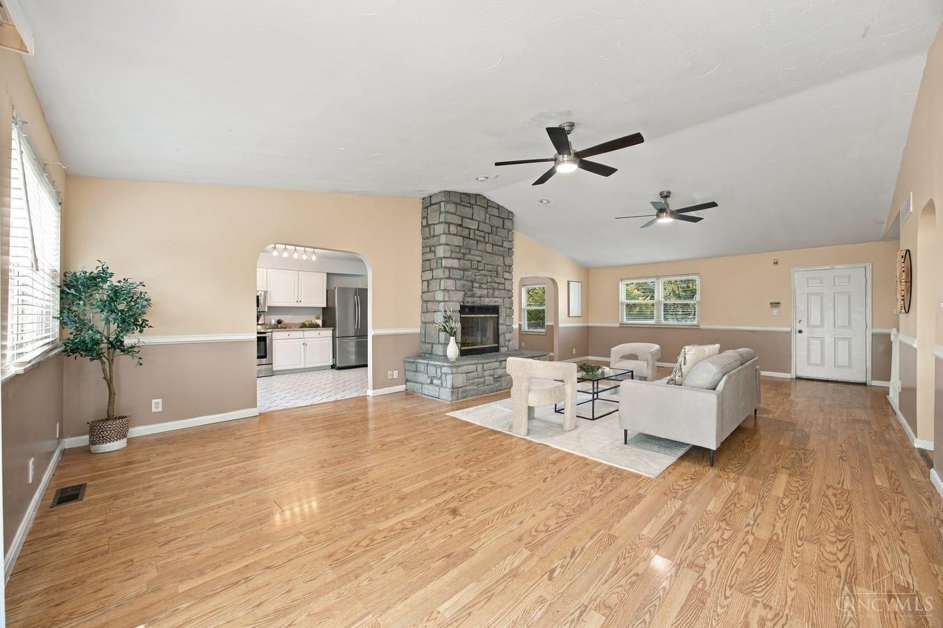 6831 Perinwood Drive, Green Twp, OH, 45248 — photo 8