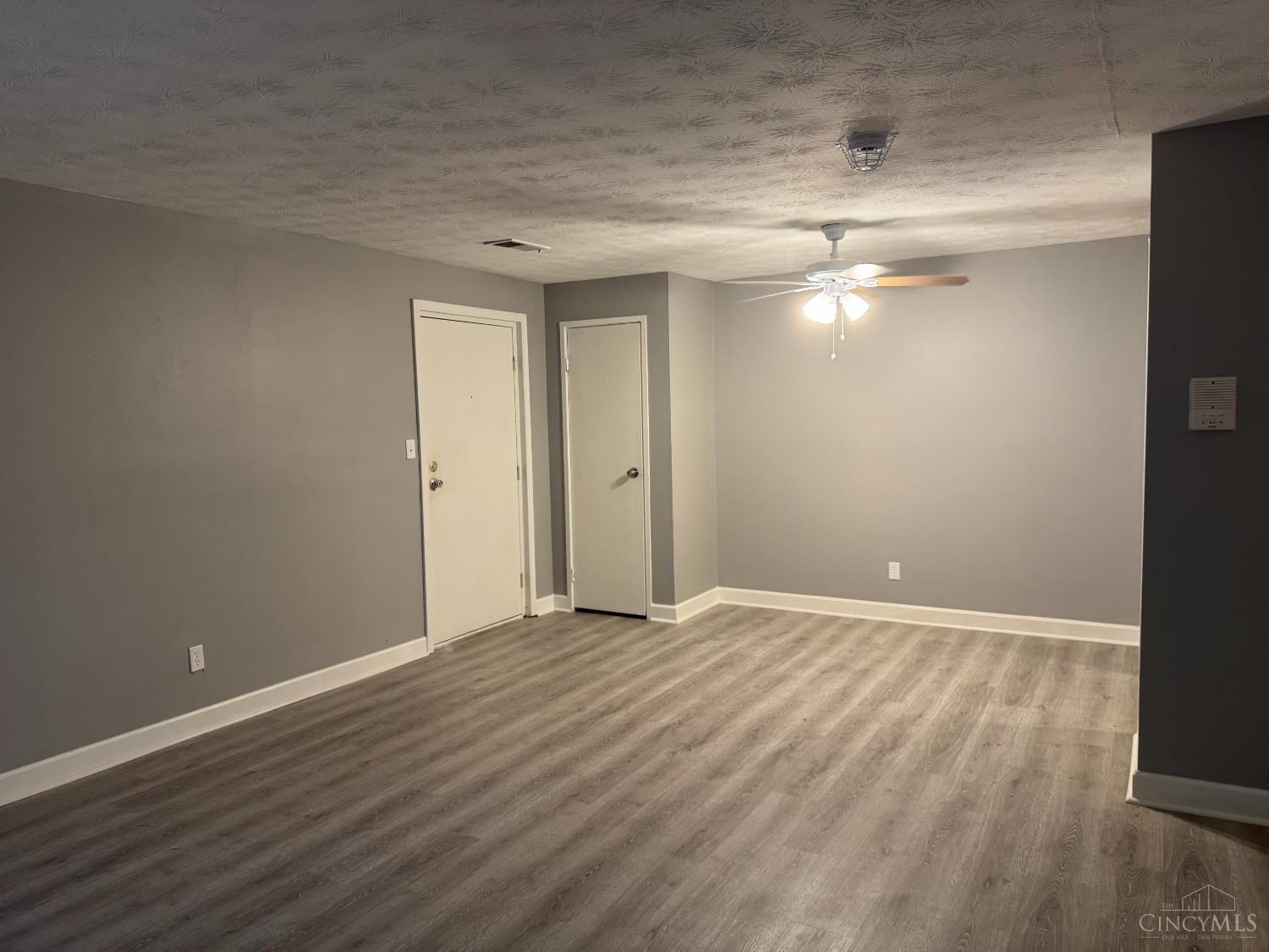 2431 Mustang Drive #14, Cincinnati, OH, 45211 — photo 3