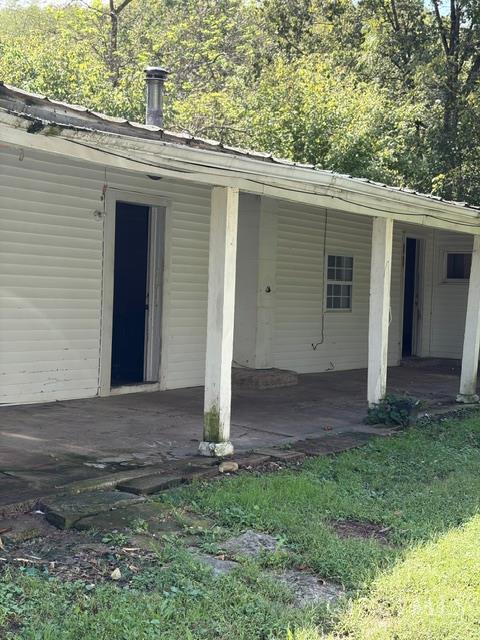 2437 Stringtown Road