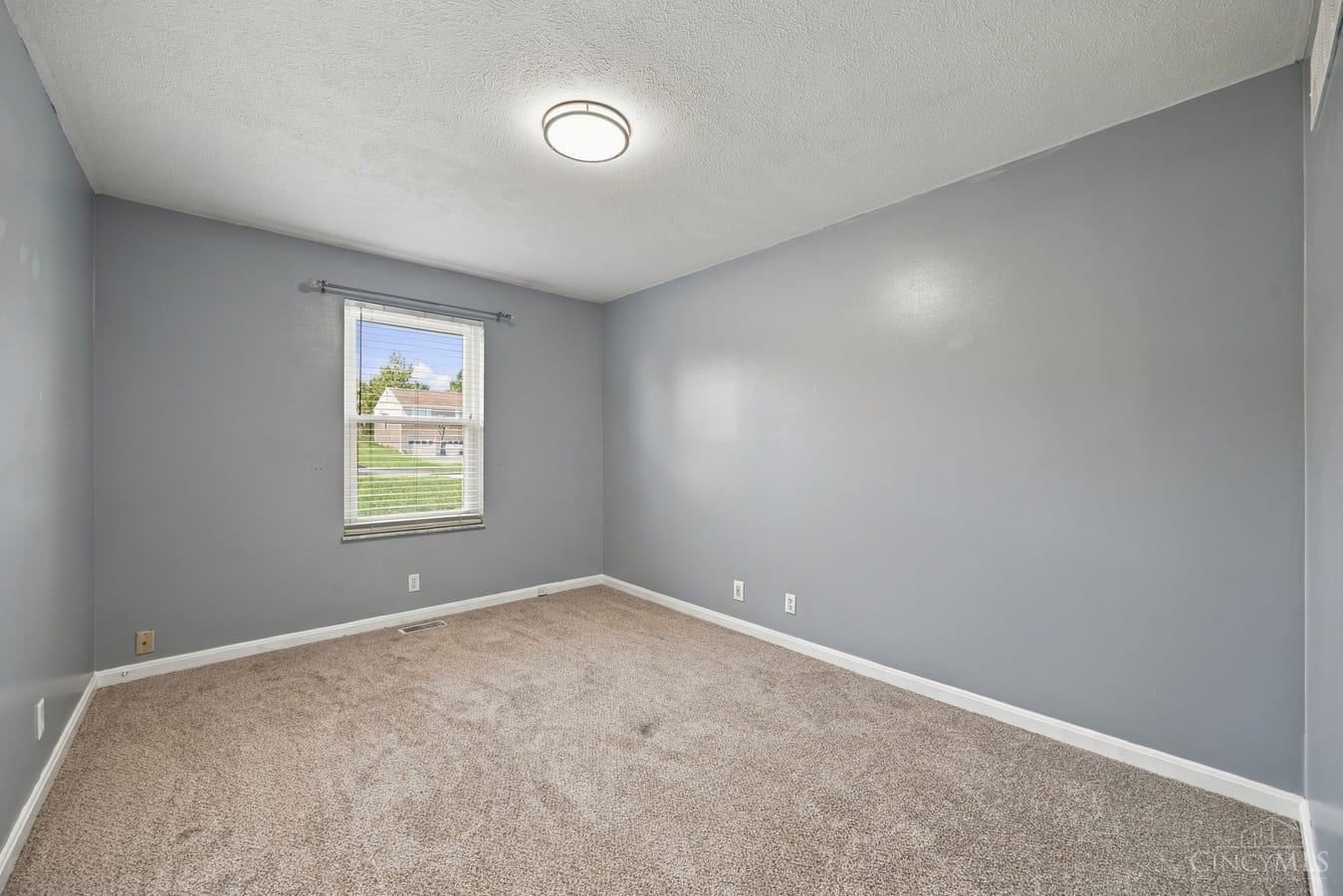 6831 Perinwood Drive, Green Twp, OH, 45248 — photo 29