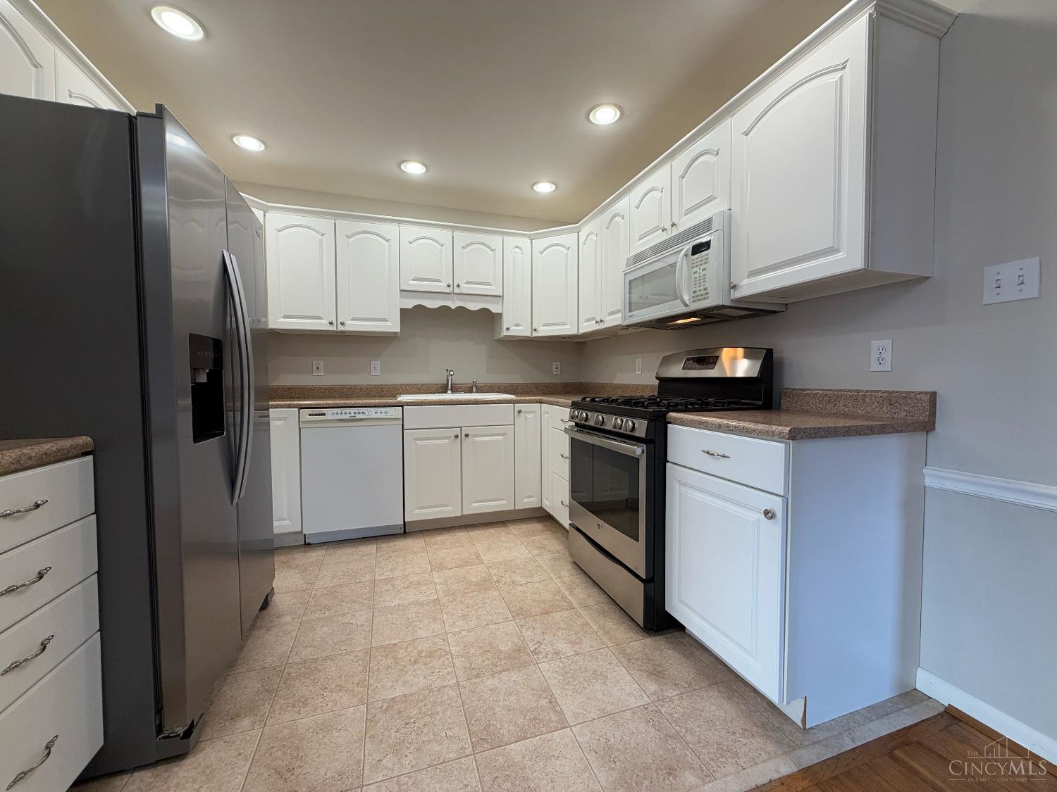 5786 Fourson Drive, Delhi Twp, OH, 45233 — photo 9