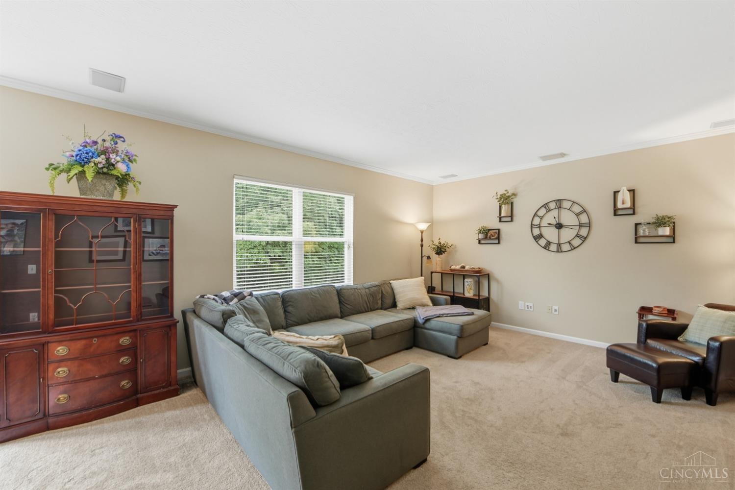 Photo 4 of Sale Pending at 884 Ellery Dr, Union Twp, OH 45245 | MLS# 1894677 | Listing updated on 2026-09-27