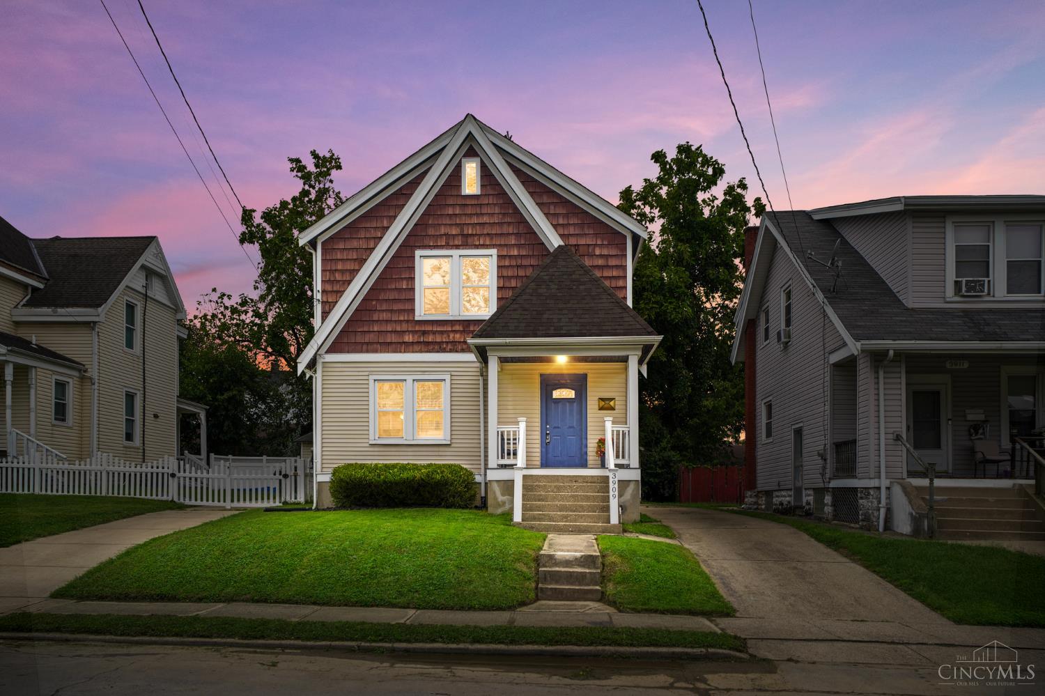 Photo 2 of Single family home for sale at 3909 Ivanhoe Ave, Norwood, OH 45212 | MLS# 1894901 | Listing updated on 2026-09-25