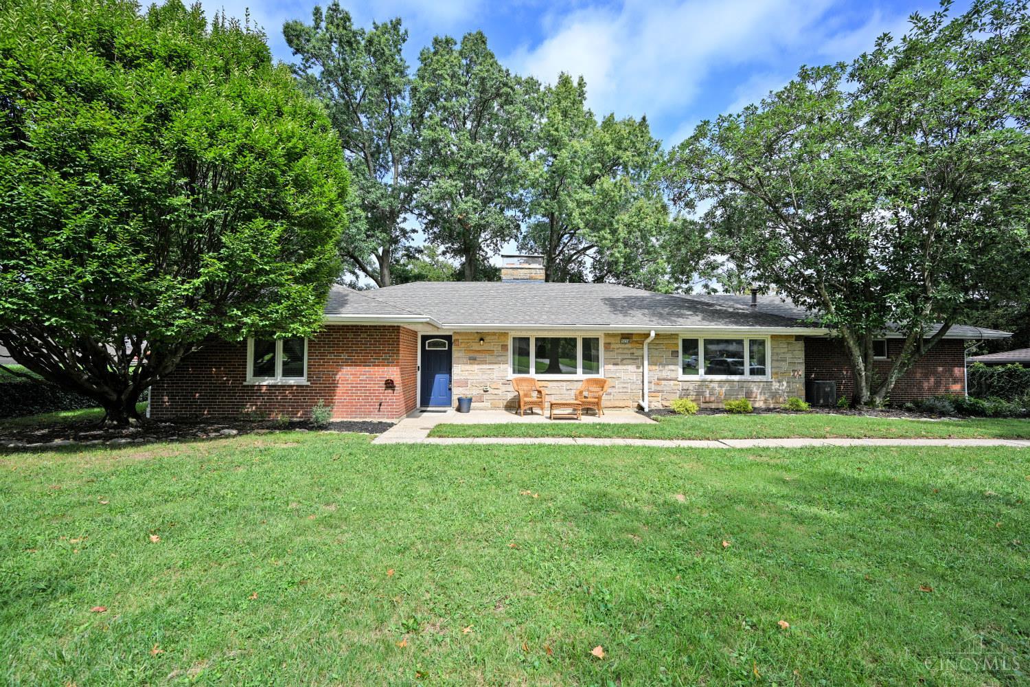 Photo 2 of Single family home for sale at 3654 E Galbraith Rd, Sycamore Twp, OH 45236 | MLS# 1894961 | Listing updated on 2026-09-24