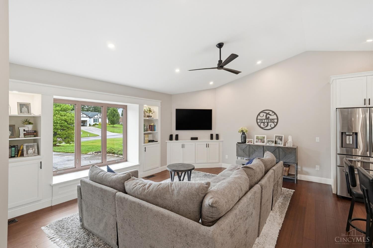 Photo 4 of Single family home for sale at 6467 Visitation Dr, Green Twp, OH 45248 | MLS# 1894680 | Listing updated on 2026-09-24