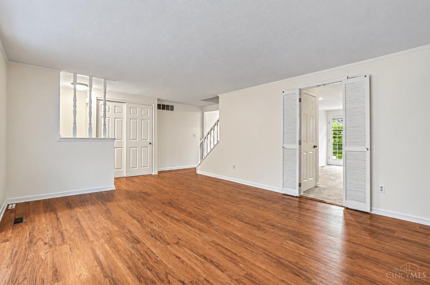 Photo 3 of Sale Pending at 1024 Stratford Ct, Loveland, OH 45140 | MLS# 1895011 | Listing updated on 2026-09-28