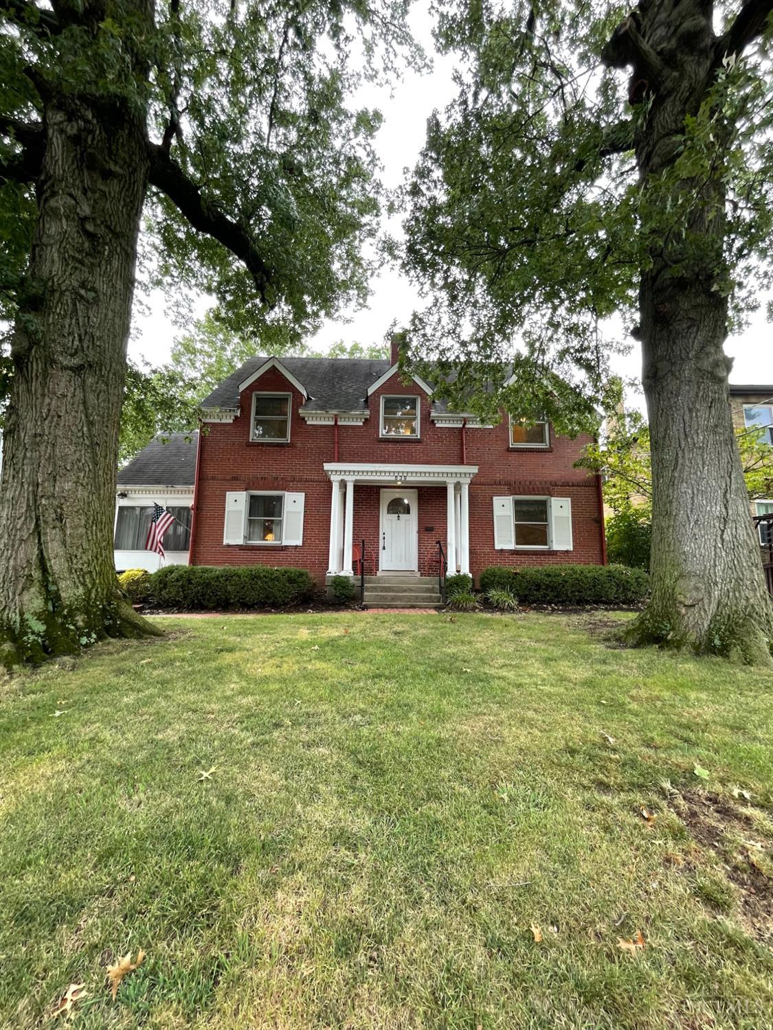 Photo 2 of Single family home for sale at 839 Hermosa Ave, Cincinnati, OH 45238 | MLS# 1894956 | Listing updated on 2026-09-24