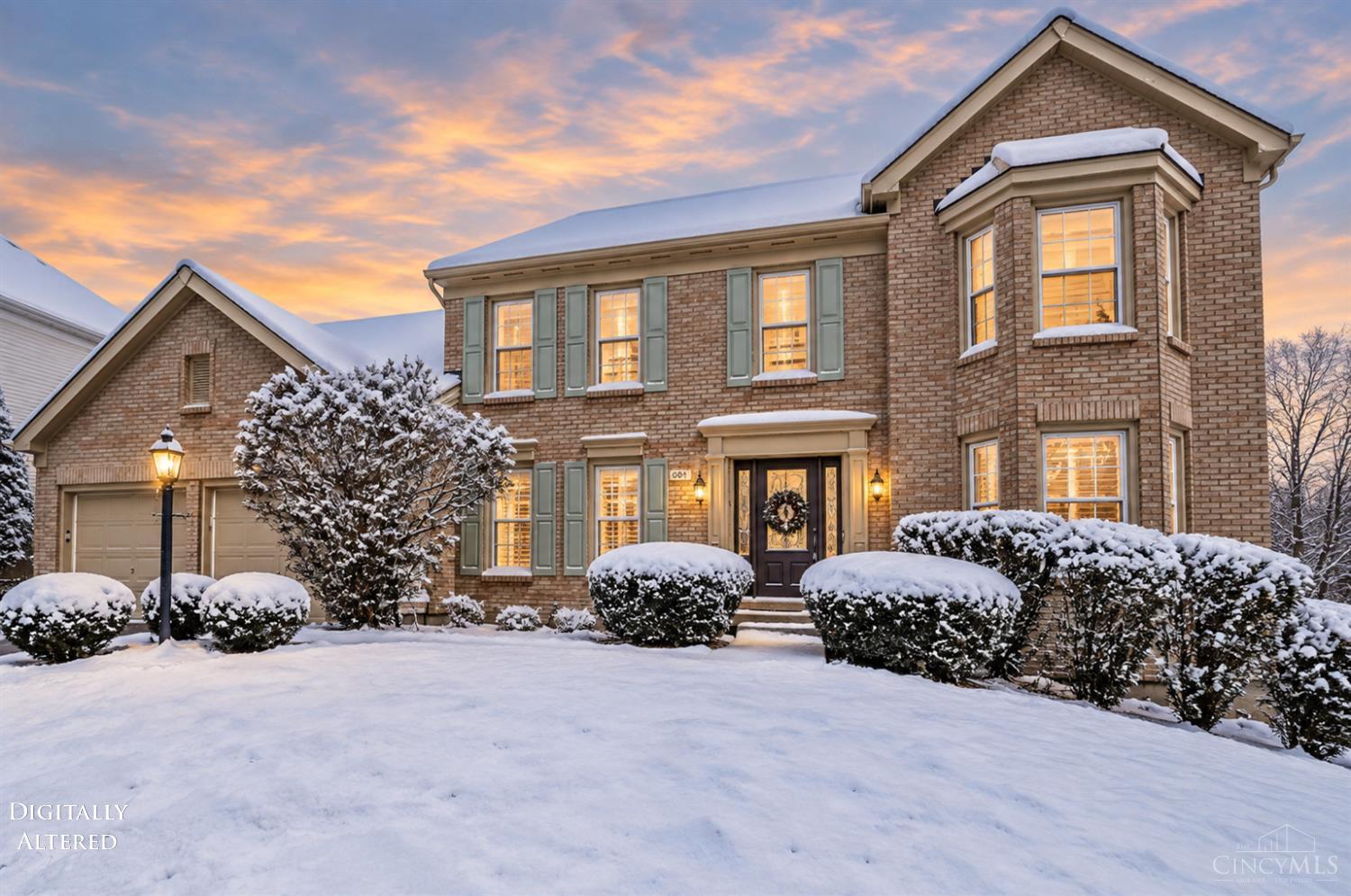 Photo 3 of Single family home for sale at 10934 Fallstone Dr, Cincinnati, OH 45246 | MLS# 1894937 | Listing updated on 2026-09-23