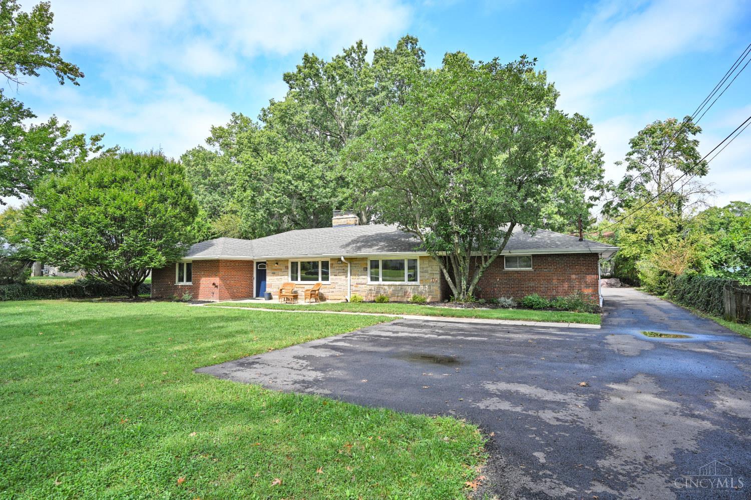 Photo 1 of Single family home for sale at 3654 E Galbraith Rd, Sycamore Twp, OH 45236 | MLS# 1894961 | Listing updated on 2026-09-24