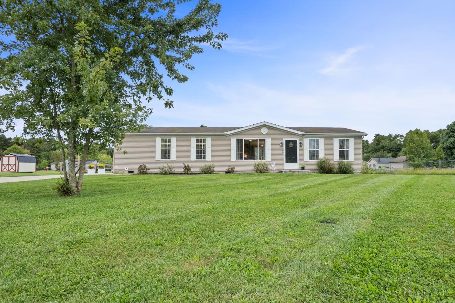 Photo 2 of Sale Pending at 4207 E Frk Hills Dr, Williamsburg Twp, OH 45103 | MLS# 1894924 | Listing updated on 2026-09-25