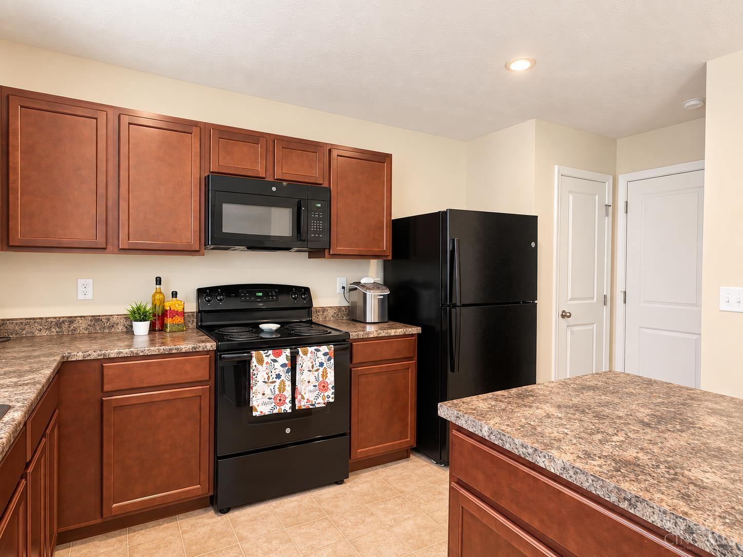 1504 Winwood Drive, Goshen, OH, 45140 — photo 6