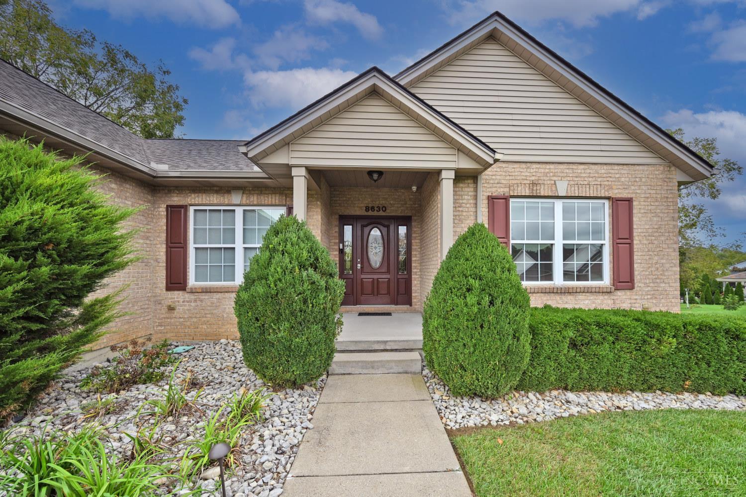 Photo 3 of Sale Pending at 8630 Kates Way, West Chester, OH 45069 | MLS# 1894904 | Listing updated on 2026-09-30
