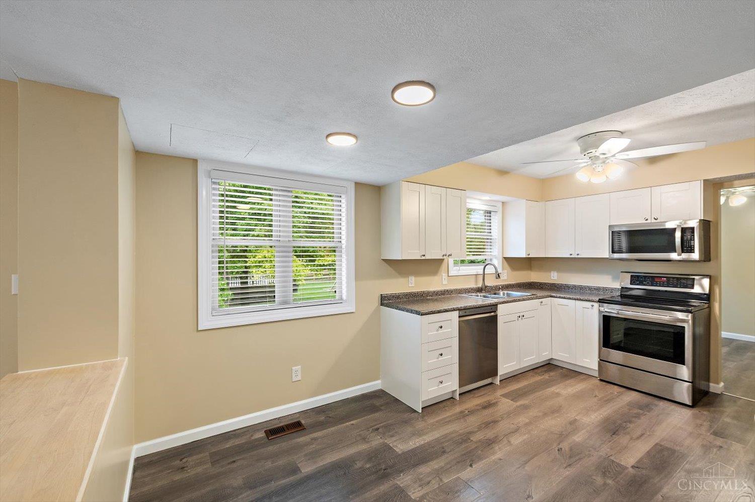 Photo 3 of Single family home for sale at 5944 Mill Crst Ct, Fairfield Twp, OH 45011 | MLS# 1894797 | Listing updated on 2026-09-23