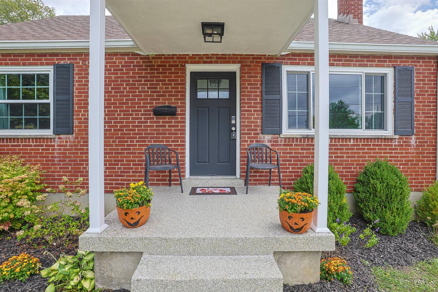 Photo 3 of Single family home for sale at 7516 Cella Dr, Cincinnati, OH 45239 | MLS# 1894977 | Listing updated on 2026-09-23