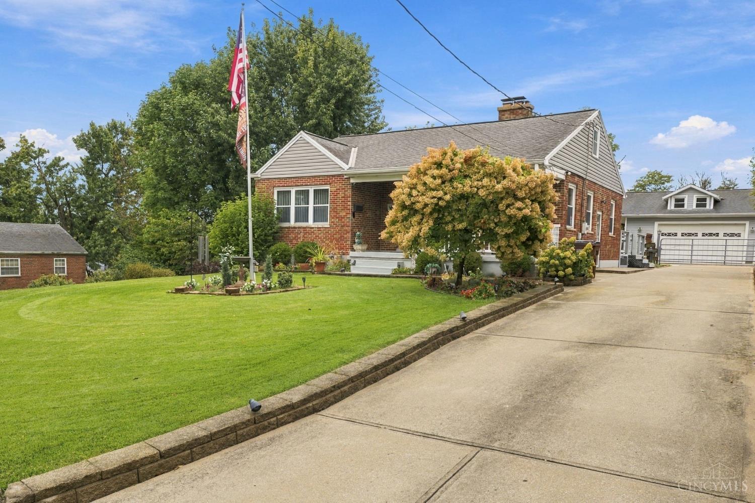 Photo 1 of Single family home for sale at 19 Crestmont Dr, Reading, OH 45215 | MLS# 1894374 | Listing updated on 2026-09-25