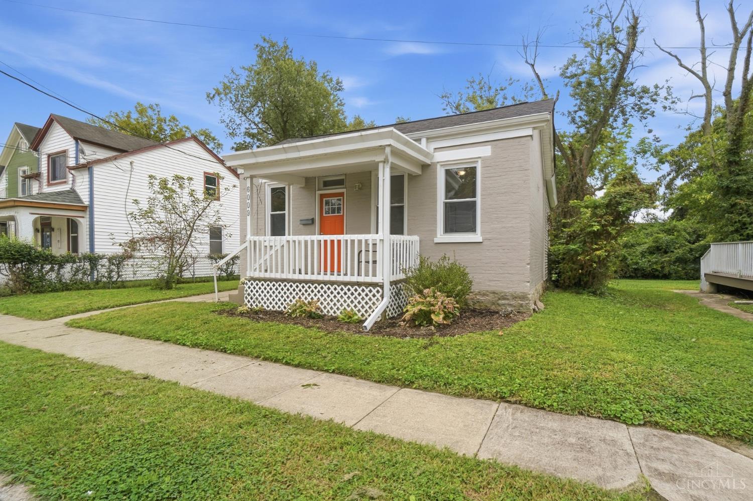 Single family home for sale at 6009 Desmond St, Cincinnati, OH 45227 | MLS# 1894126