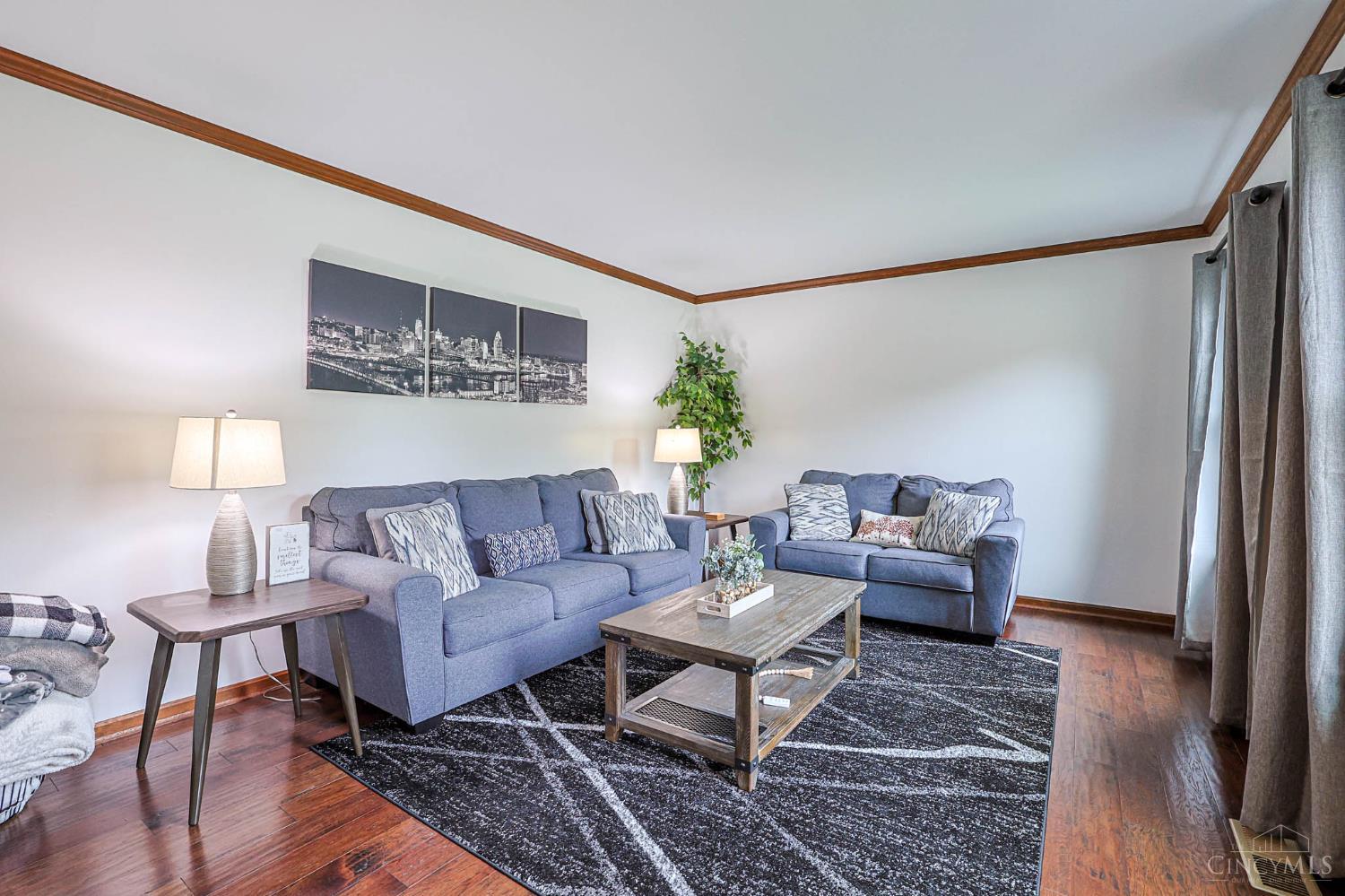 Photo 3 of Sale Pending at 6909 Windwood Dr, West Chester, OH 45241 | MLS# 1894898 | Listing updated on 2026-10-02