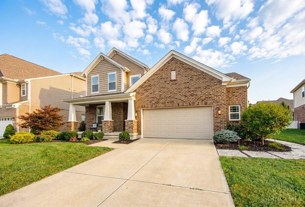 Photo 3 of Sale Pending at 5044 Greenshire Dr, Green Twp, OH 45002 | MLS# 1895045 | Listing updated on 2026-09-26