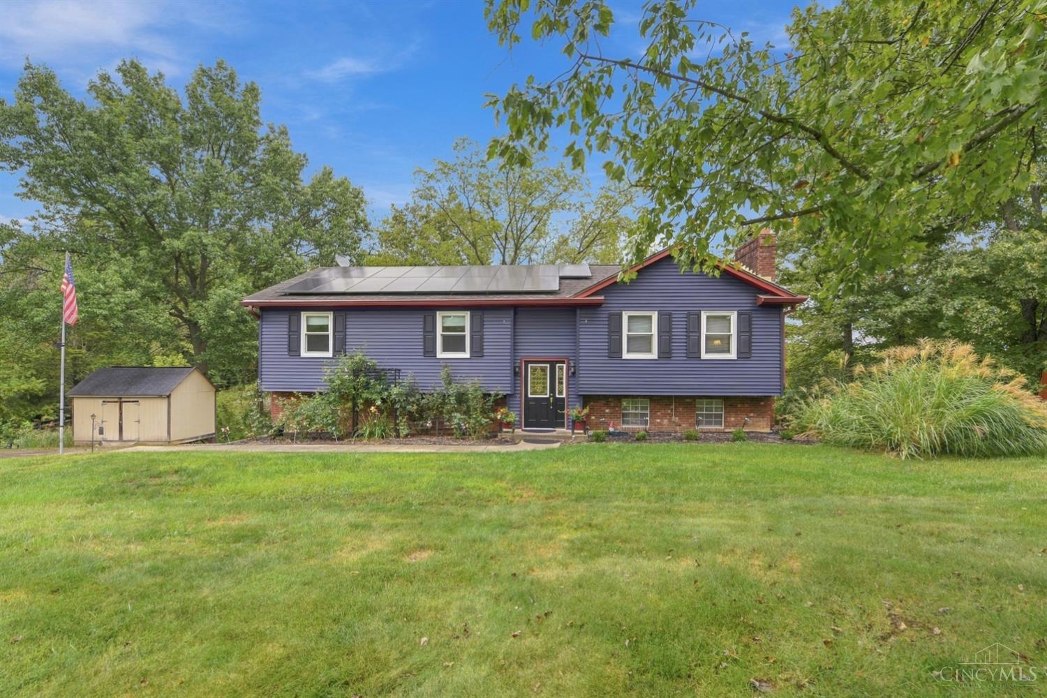 Photo 1 of Single family home for sale at 1086 Kimberly Ln, Miami Twp, OH 45150 | MLS# 1895059 | Listing updated on 2026-09-30
