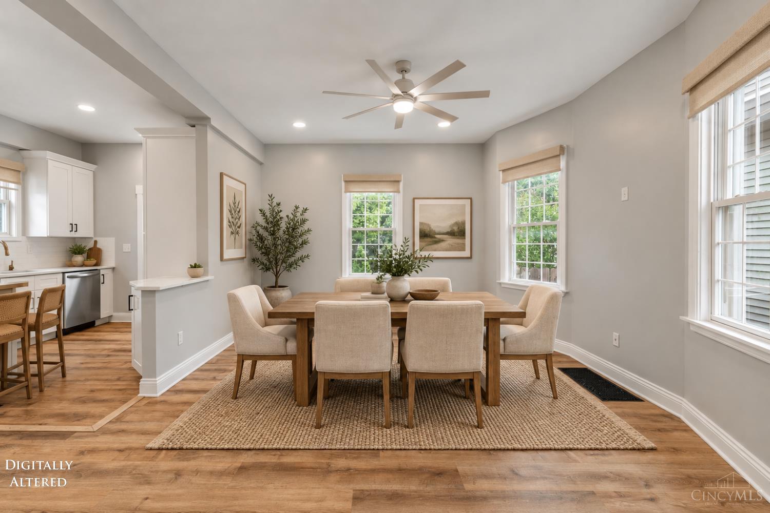 Photo 4 of Single family home for sale at 3722 Drake Ave, Cincinnati, OH 45209 | MLS# 1895107 | Listing updated on 2026-09-25