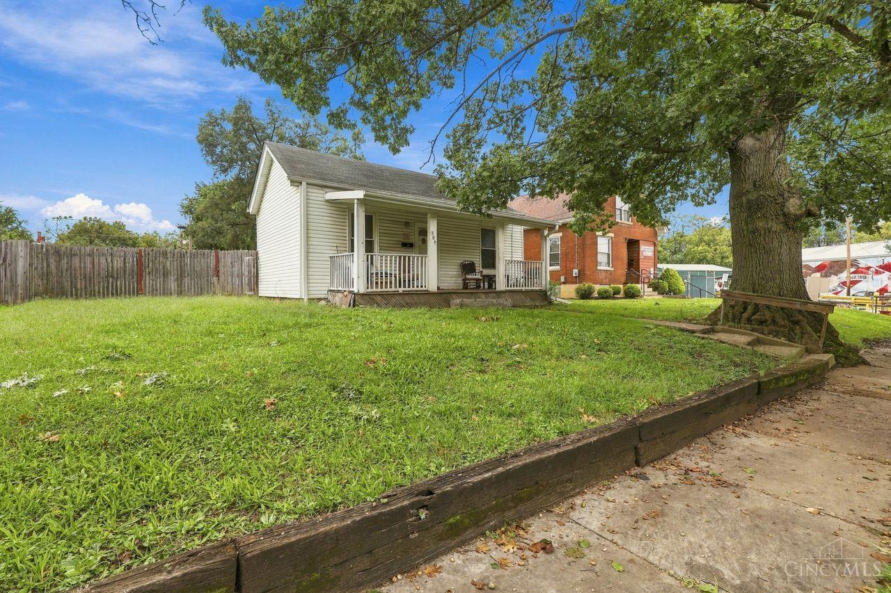 Photo 2 of Single family home for sale at 309 Longworth St, Cincinnati, OH 45215 | MLS# 1895167 | Listing updated on 2026-09-25