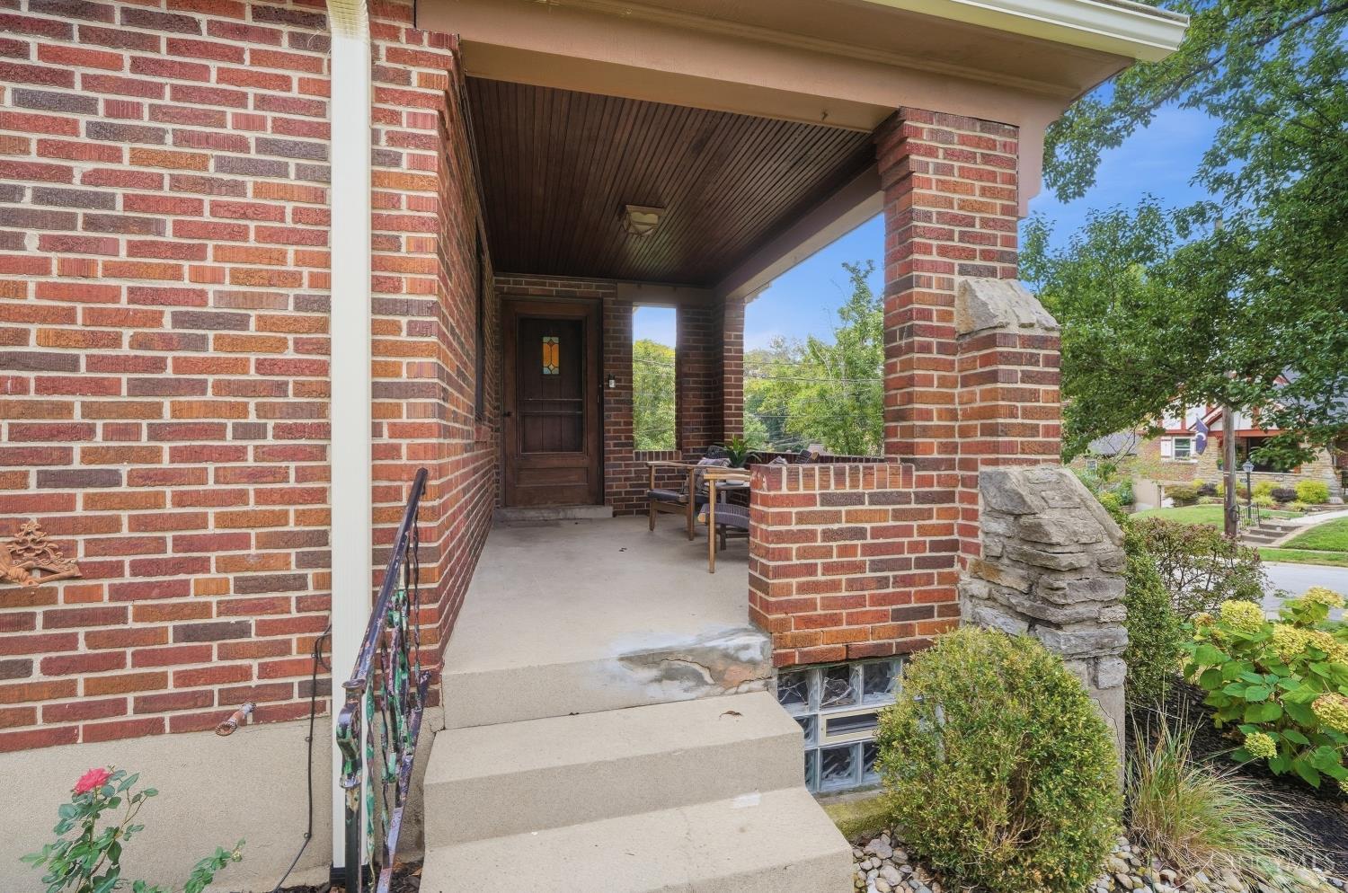 Photo 2 of Single family home for sale at 4118 Pillars Dr, Cincinnati, OH 45209 | MLS# 1894800 | Listing updated on 2026-09-25