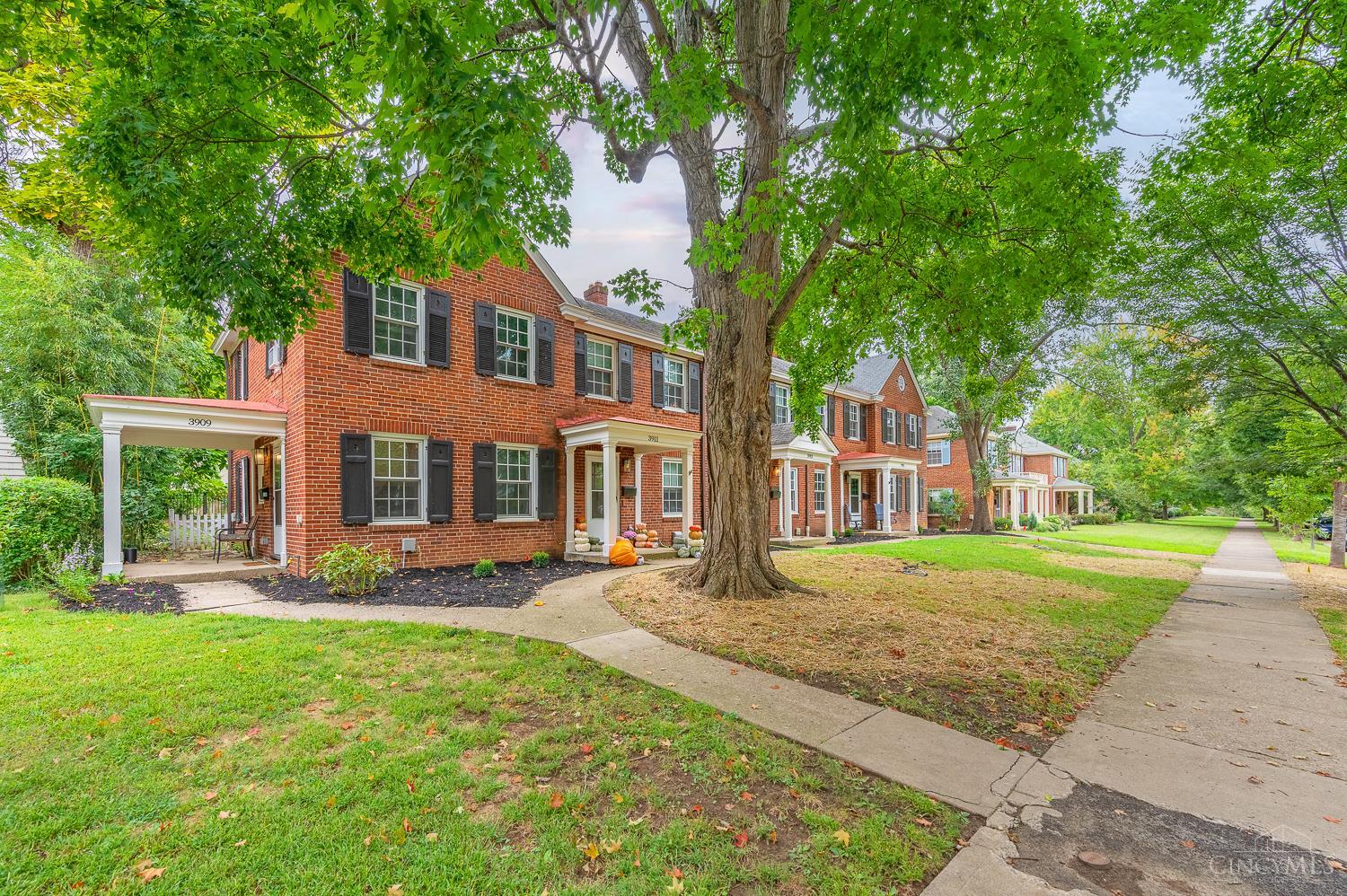 Photo 3 of Multi family home for sale at 3909 Beech St, Mariemont, OH 45227 | MLS# 1895021 | Listing updated on 2026-10-06