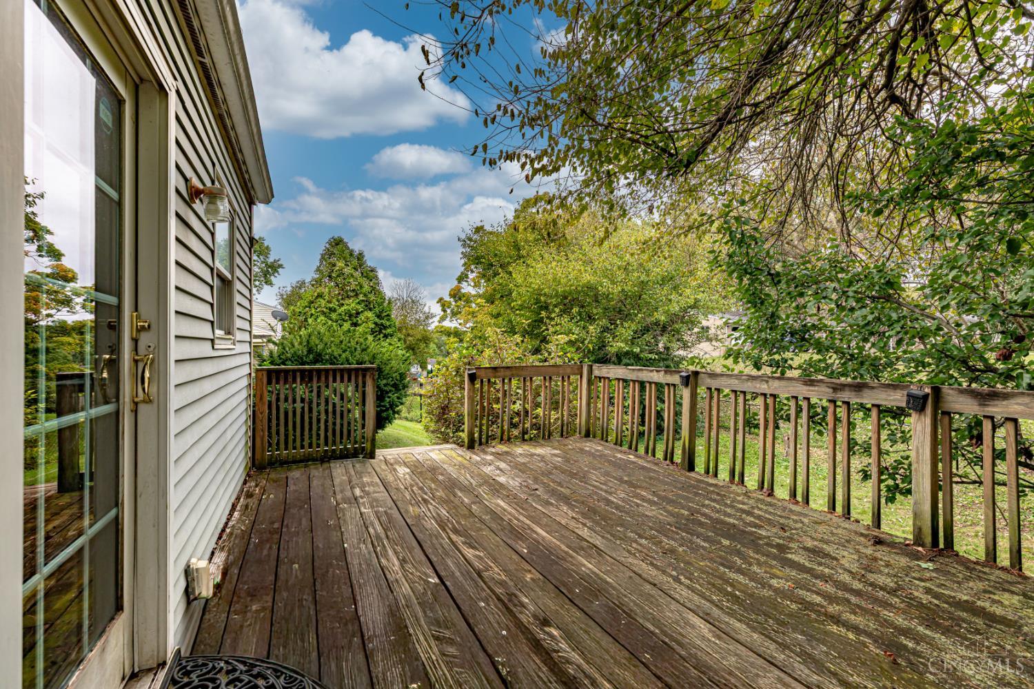 Photo 4 of Sale Pending at 200 Westbrook Dr, Harrison, OH 45030 | MLS# 1895022 | Listing updated on 2026-09-25
