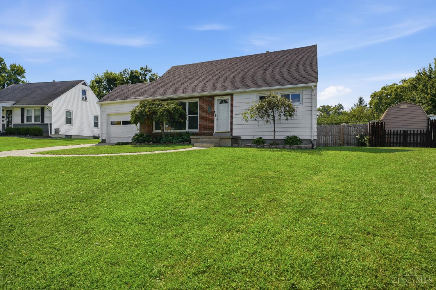 Photo 3 of Sale Pending at 37 Beverly Dr, Hamilton, OH 45013 | MLS# 1895105 | Listing updated on 2026-10-02