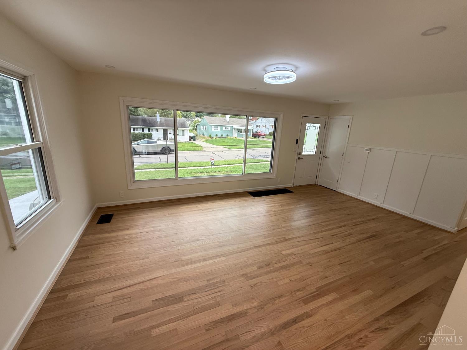 Photo 1 of Single family home for sale at 3985 Mantell Ave, Sycamore Twp, OH 45236 | MLS# 1895130 | Listing updated on 2026-09-28
