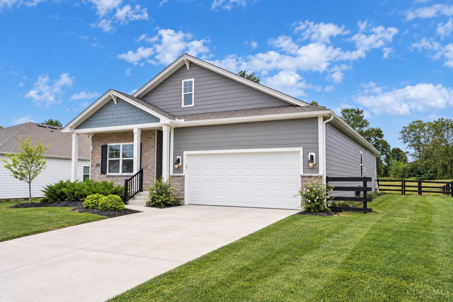 Photo 2 of Single family home for sale at 3692 Heritage Farm Ln, Amelia, OH 45102 | MLS# 1875588 | Listing updated on 2026-10-02