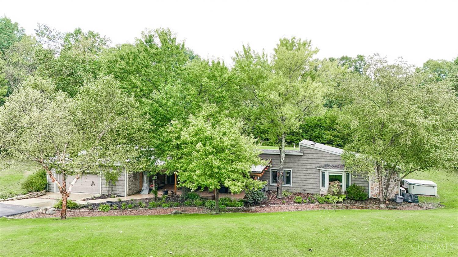Photo 2 of Single family home for sale at 6941 Browns Run Rd, Madison Twp, OH 45042 | MLS# 1895040 | Listing updated on 2026-10-05