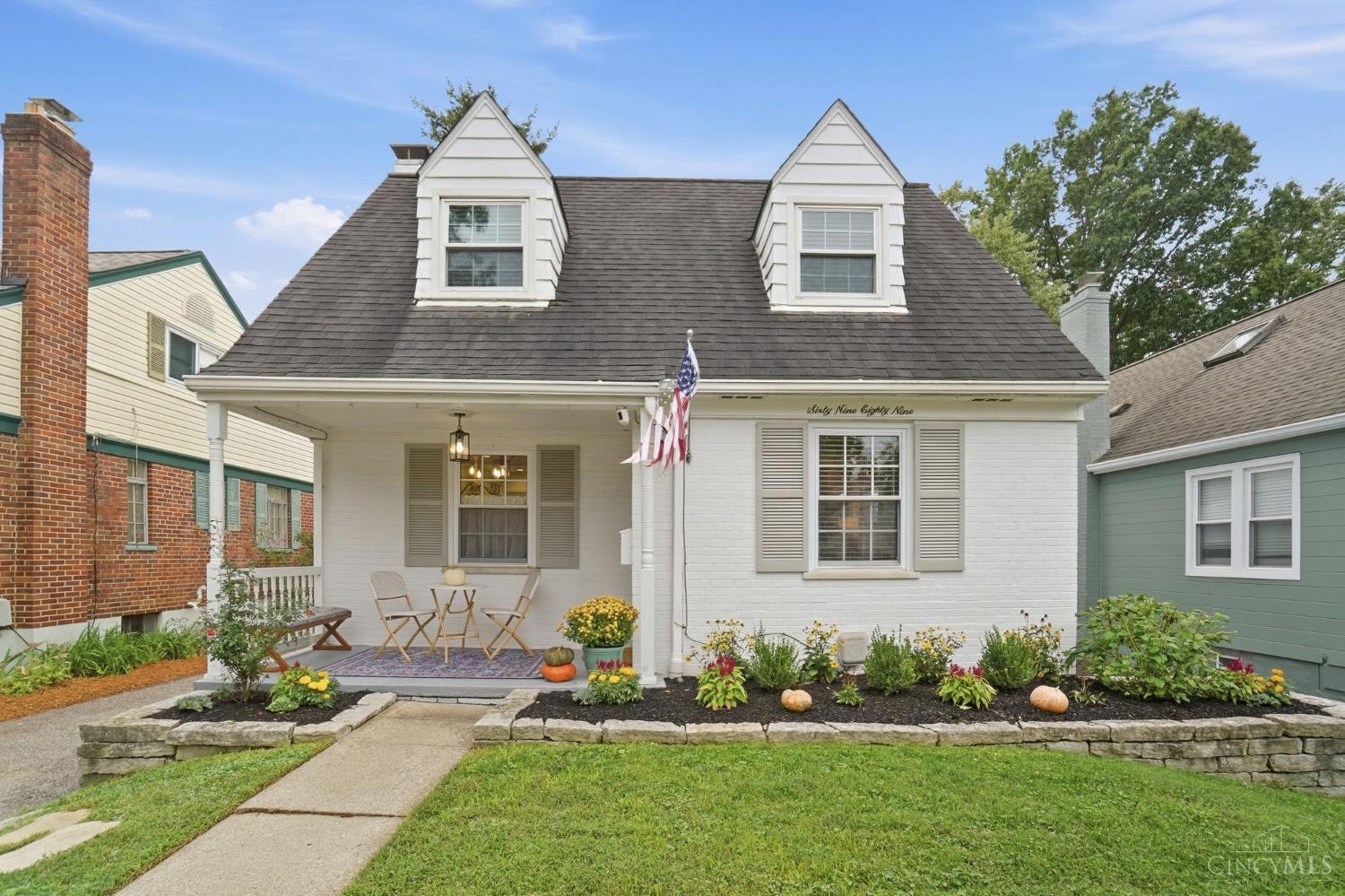 Photo 1 of Single family home for sale at 6989 Cambridge Ave, Mariemont, OH 45227 | MLS# 1894558 | Listing updated on 2026-09-24