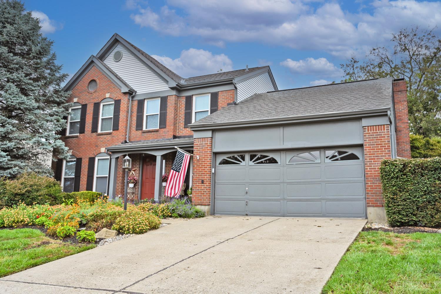 Photo 2 of Sale Pending at 208 Eagleview Way, Reading, OH 45215 | MLS# 1894626 | Listing updated on 2026-09-29