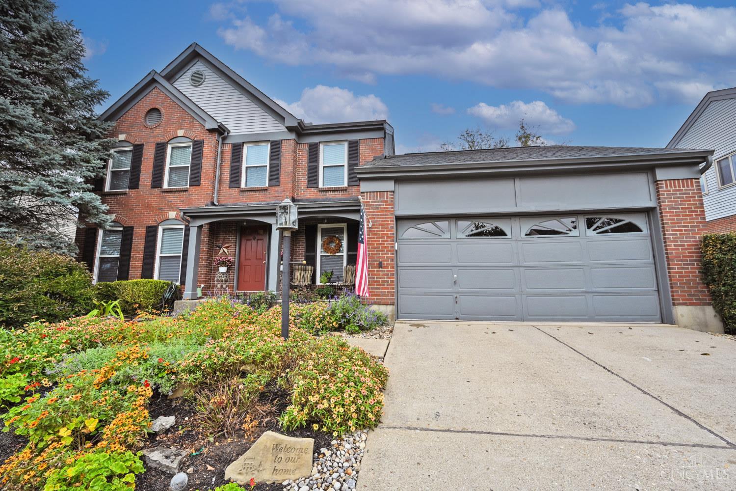 Photo 3 of Sale Pending at 208 Eagleview Way, Reading, OH 45215 | MLS# 1894626 | Listing updated on 2026-09-29