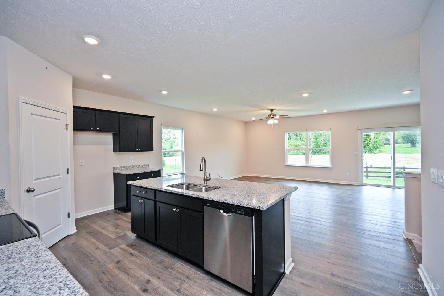 Photo 3 of Single family home for sale at 3692 Heritage Farm Ln, Amelia, OH 45102 | MLS# 1875588 | Listing updated on 2026-10-02